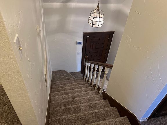 3rd image of 2512 Northwood Ln
