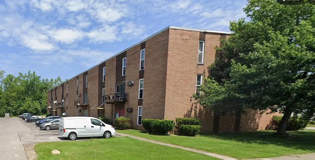 1 bed, 800 sqft, $995 — Photo 1