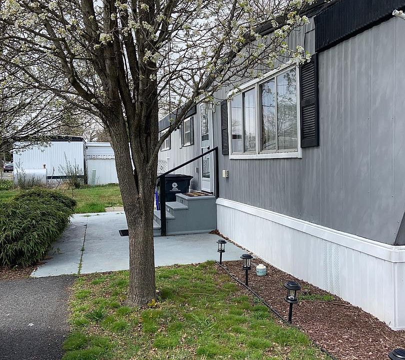 1st image of 19884 Atlantic Ave