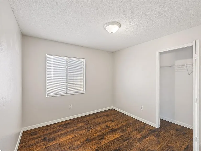 1305 Flexford St — Photo 12