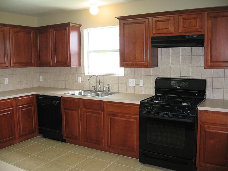 1st image of 3807 Regents Crest Ln