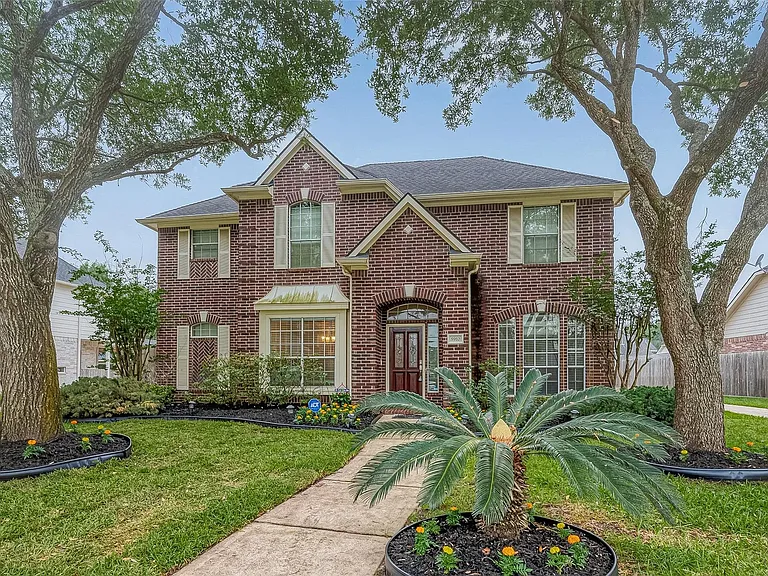 5910 Misty Island Ct — Photo 2