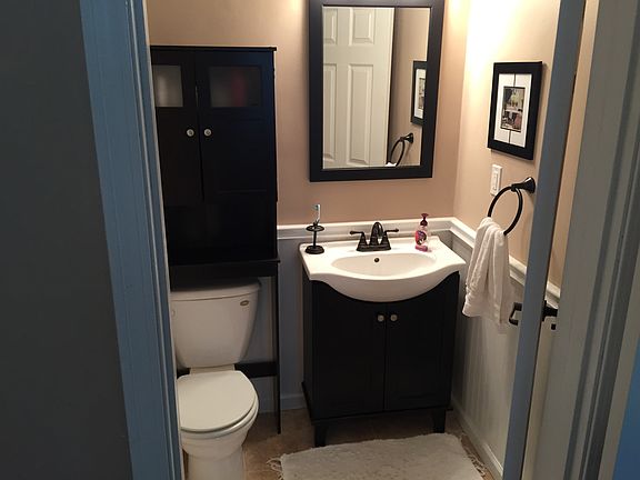 5th image of 303 Sherwood Dr