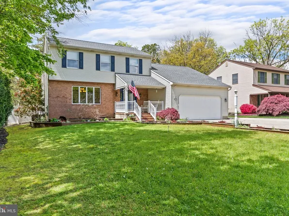 73 Lakeshore Dr, Hammonton, NJ 08037