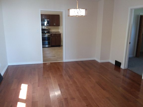 5th image of 617 Helen St #1