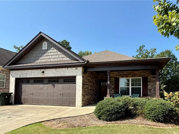 1133 Runningvine Ln, Auburn, AL 36830