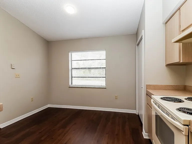 11479 Cavern Rd — Photo 7