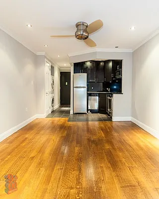 Rented by Centennial Properties NY | media 3