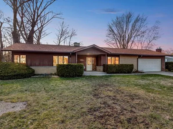 729 S 12th Ave, Sturgeon Bay, WI 54235