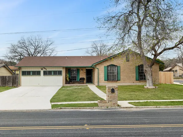 2835 Hiawatha, San Antonio, TX 78210
