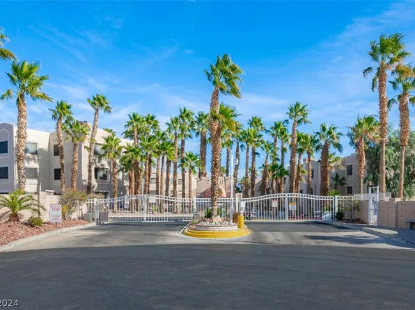 2036 Mesquite Ln APT 101, Laughlin, NV 89029