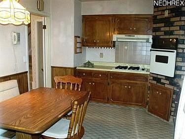 5th image of 5240 Berkshire Dr