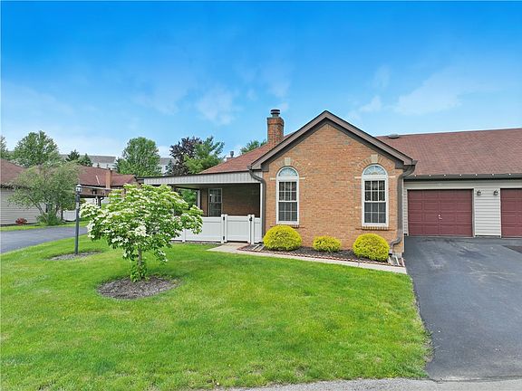 2nd image of 25 Ashford Dr