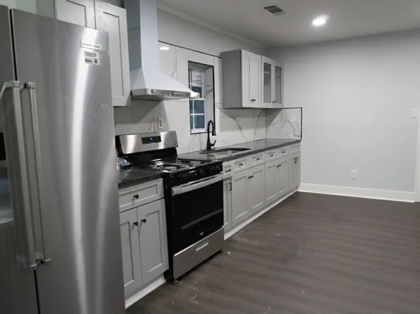 209 Railroad Ave, Griffin, GA 30223