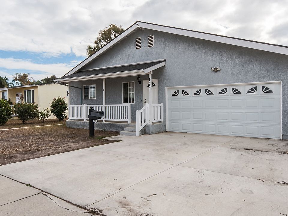 1st image of 752 Sycamore Dr