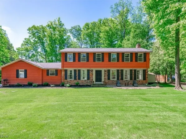 6465 Windy Willow Dr, Solon, OH 44139
