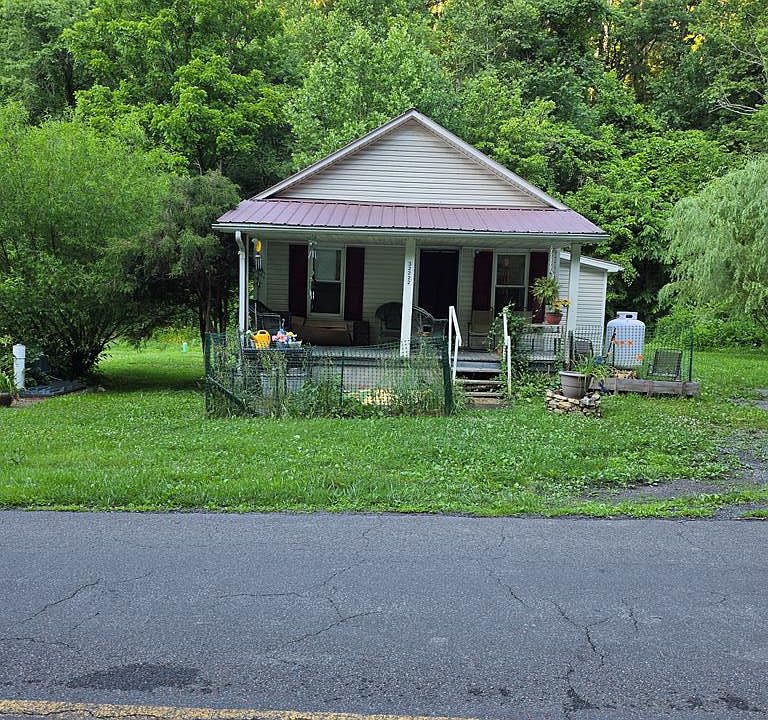 1st image of 32222 Old Saltworks Rd