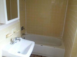 234 Livingston Ave, Babylon, NY 11702