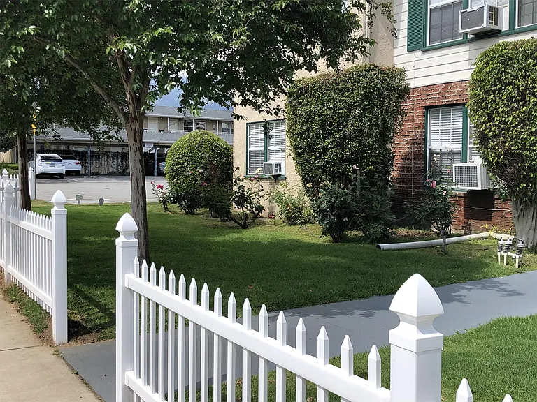 410 S Sierra Madre Blvd #21 — Photo 18
