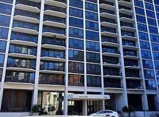 1560 N Sandburg Ter APT 1101J, Chicago, IL