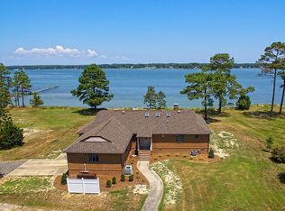 1397 Point Breeze Rd, Hudgins, VA 23076