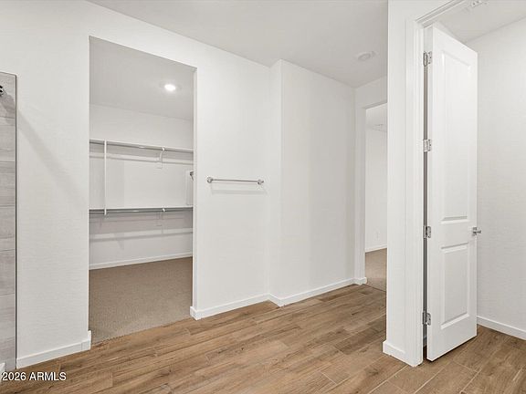 3rd image of 15662 W HONEYSUCKLE Drive