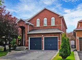 215 Drummond Dr, Vaughan, ON L6A3C1