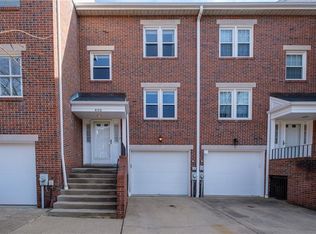 406 Virginia Ave #406, Pittsburgh, PA