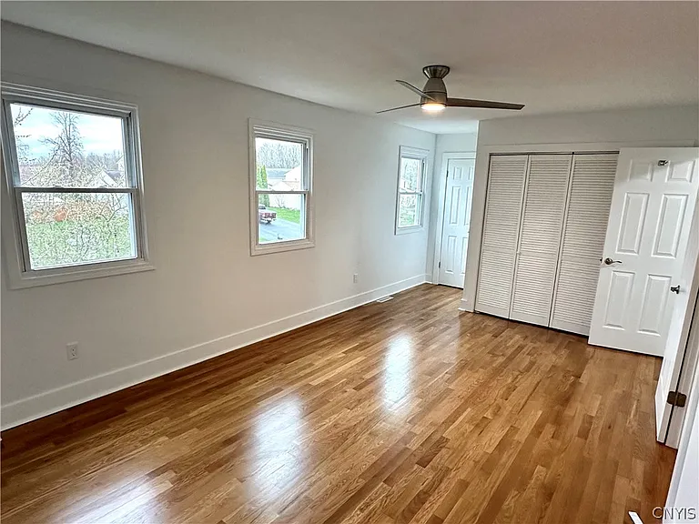 8662 Bayview Dr — Photo 21