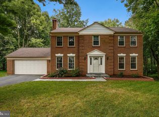 17001 Teal Ct, Rockville, MD 20855