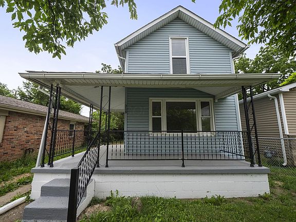 3rd image of 308 S Highland Ave
