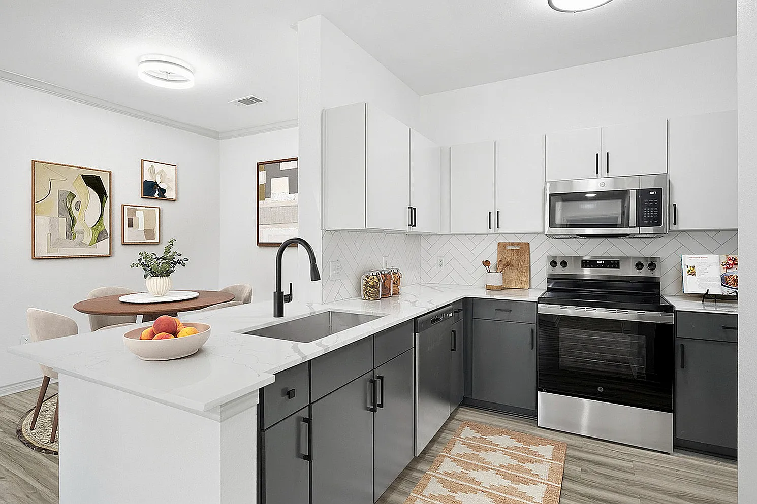 Birchstone Northlake — Photo 3