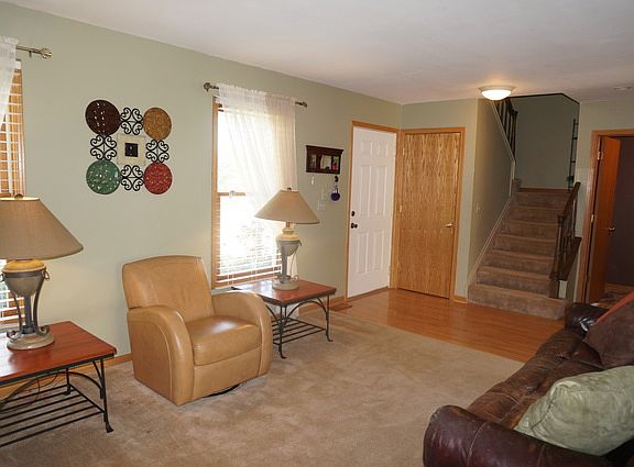 3rd image of 8008 W Kingston Dr