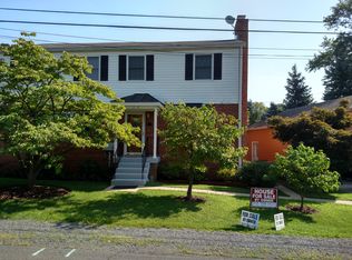 20 Monroe St SE, Leesburg, VA 20175