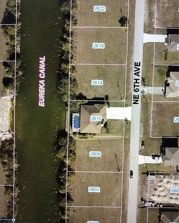 1st image of 2614 NE 6th Ave