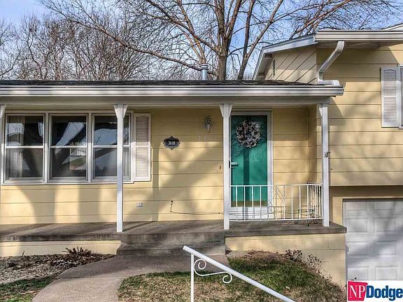 2nd image of 3618 Parkview Dr