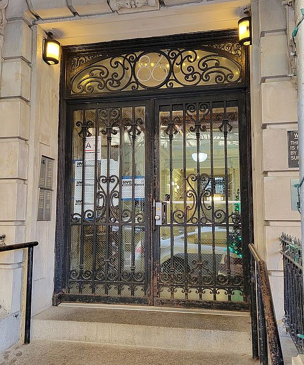 1st image of 170 Lenox Ave #2B