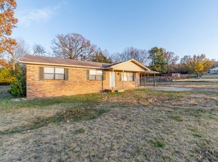2700 Iris Way, Greenwood, AR 72936