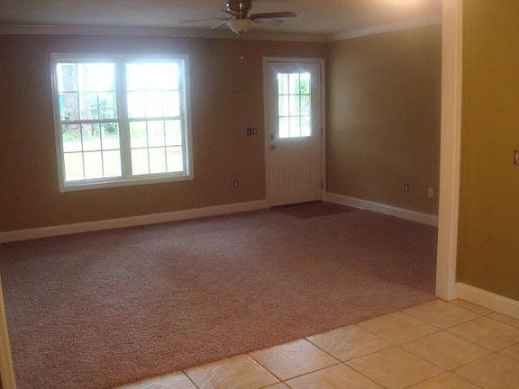 3rd image of 20 W Revels Ave