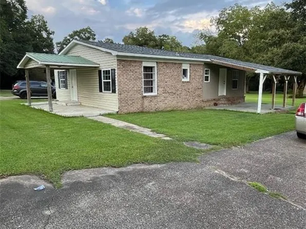 9439 Beverly Rd, Irvington, AL 36544