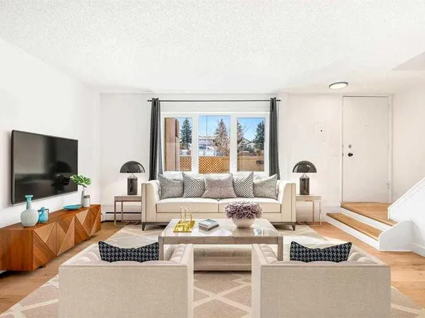 3809 S 45th St SW #41, Calgary, AB T3E 3H4