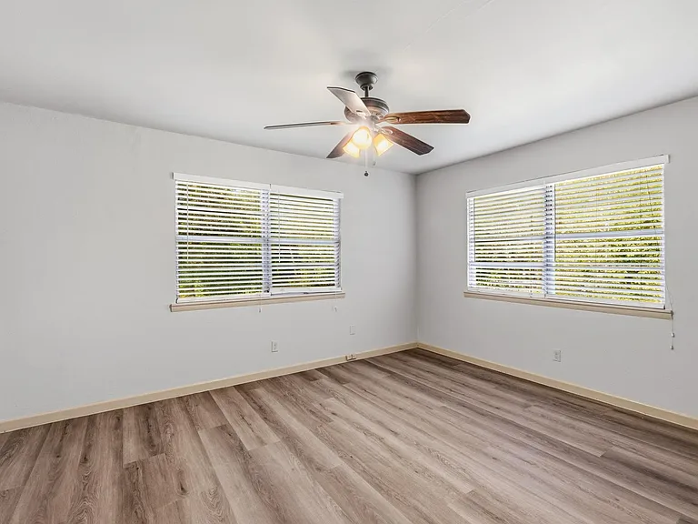 2414 Havenside Dr — Photo 14