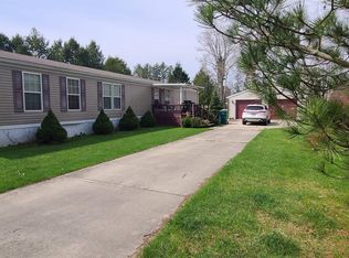 3863 N Lakeshore Rd, Port Hope, MI 48468