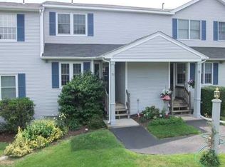 71 Scenic Dr, West Warwick, RI 02893