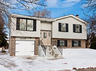 6060 Spring Ln, Matteson, IL 60443