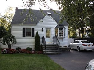 108 Holbrook Rd, Centereach, NY 11720