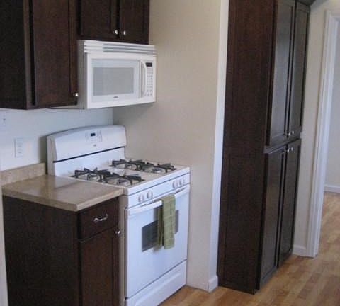 5th image of 616 Sartori Ave