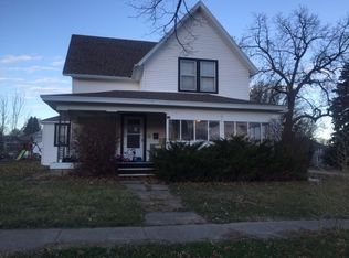 210 Maple St, Clarkson, NE 68629