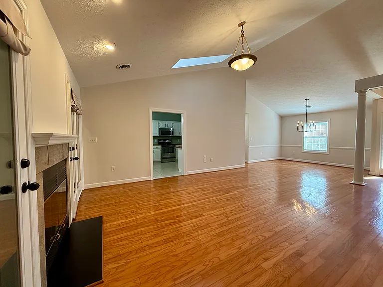 9511 Indigo Club Dr — Photo 2