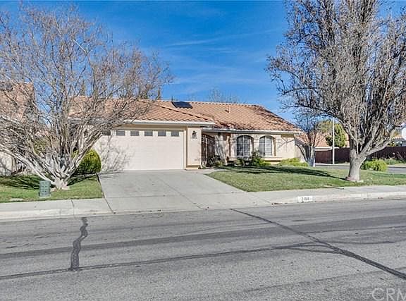 2nd image of 2158 Begonia Ct